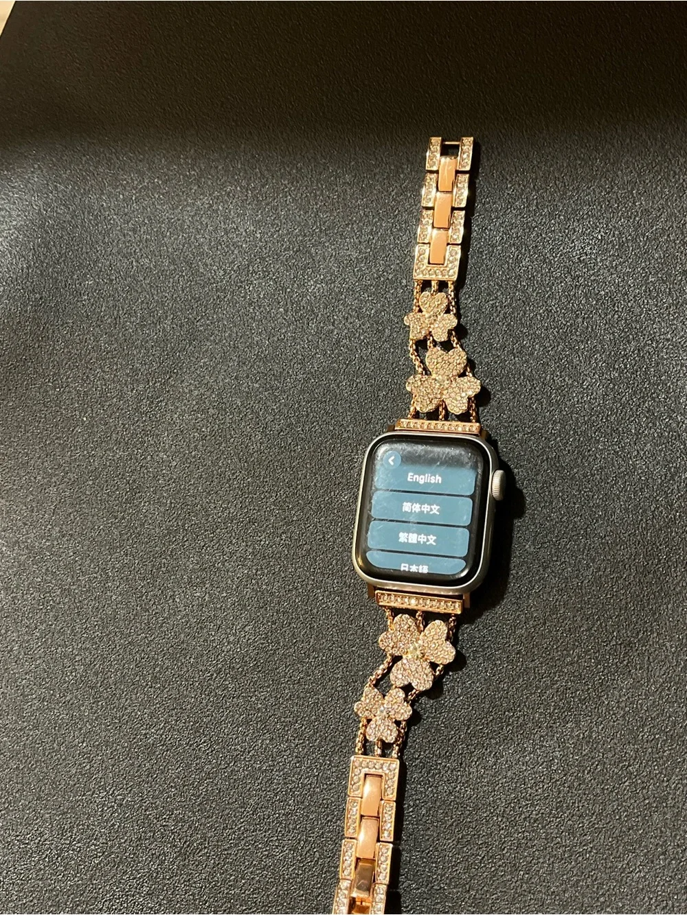 Apple Watch SE with Diamond Flower Bracelet Band - Rose Gold